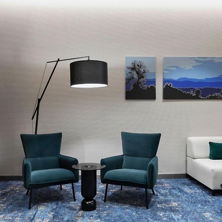 Courtyard By Marriott Batumi Hotell Exteriör bild