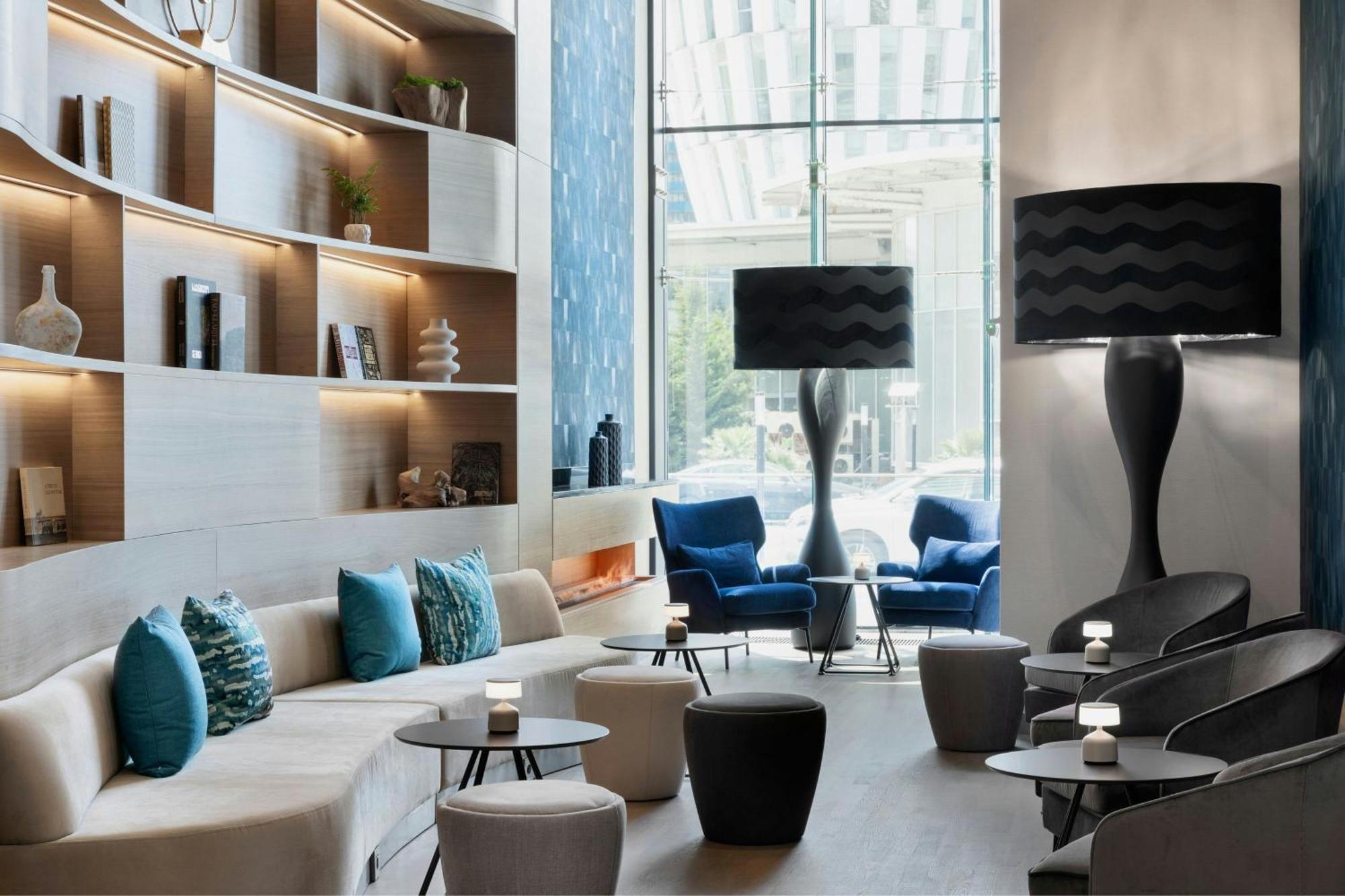 Courtyard By Marriott Batumi Hotell Exteriör bild